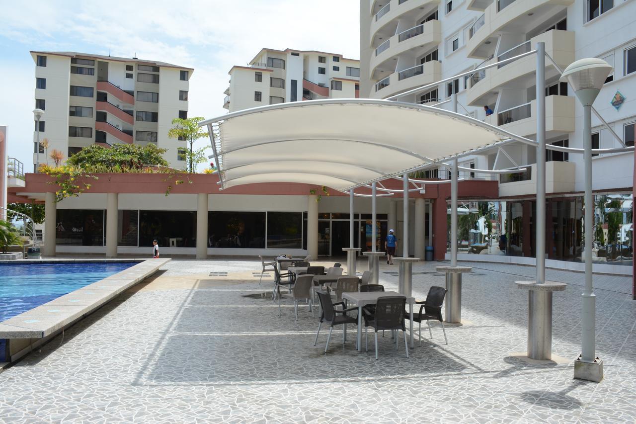 Playa Almendro Resort Tonsupa Eksteriør bilde